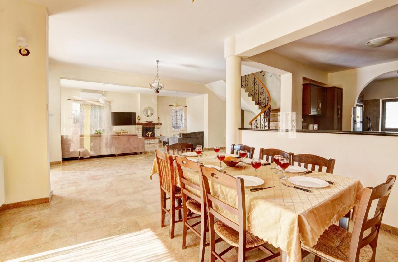 Villa Eva Agia Napa Buitenkant foto