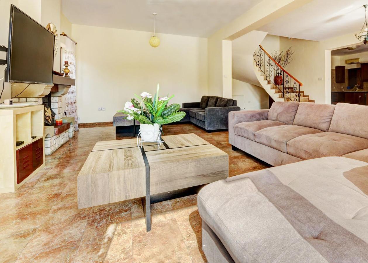 Villa Eva Agia Napa Buitenkant foto
