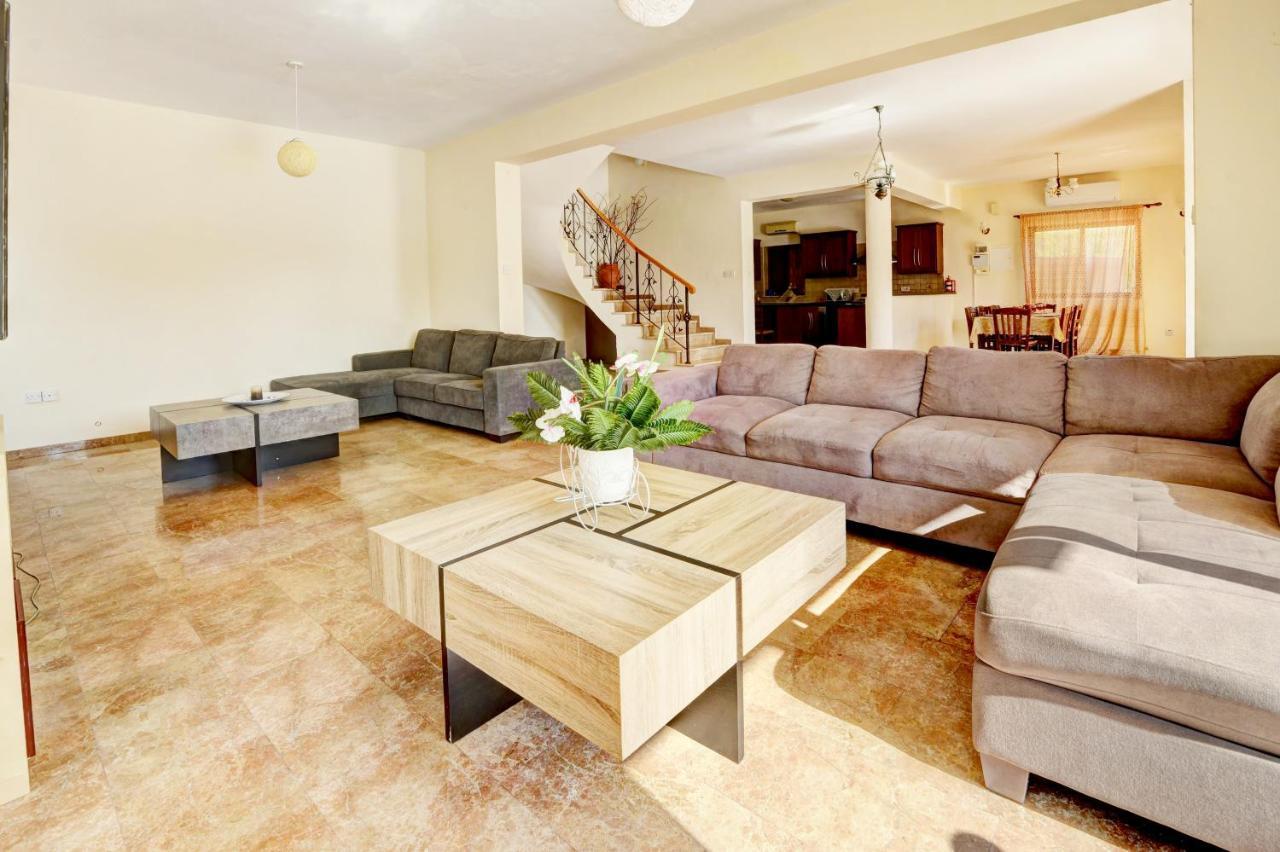 Villa Eva Agia Napa Buitenkant foto