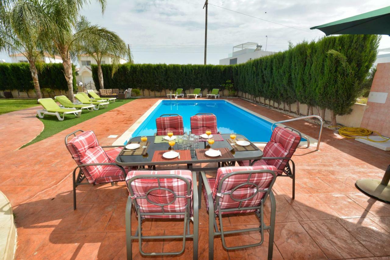 Villa Eva Agia Napa Buitenkant foto